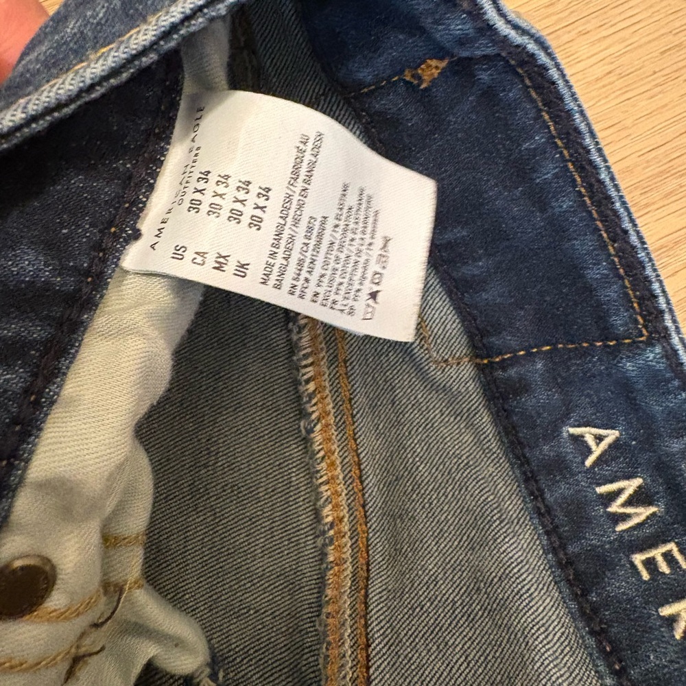 NWOT American Eagle Men’s Next Level Flex Slim Jeans [size 30 x 34 ] - Picture 4 of 8
